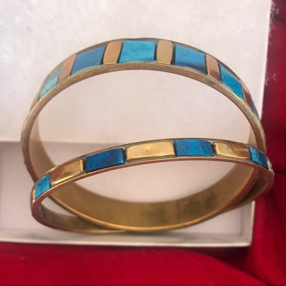 Two bangle gold and turquoise costume jewelry - Picture 1 of 3